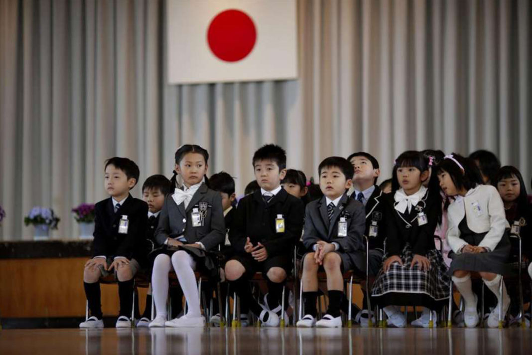 japan-little-students