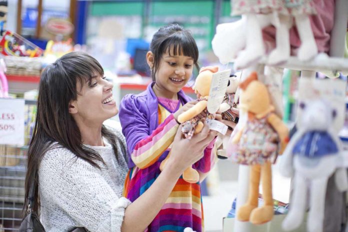 selecting_toys_to_child