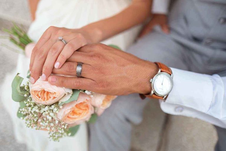 විවාහ මංගල්‍යයේදී අනුගමනය කරන චාරිත්‍ර