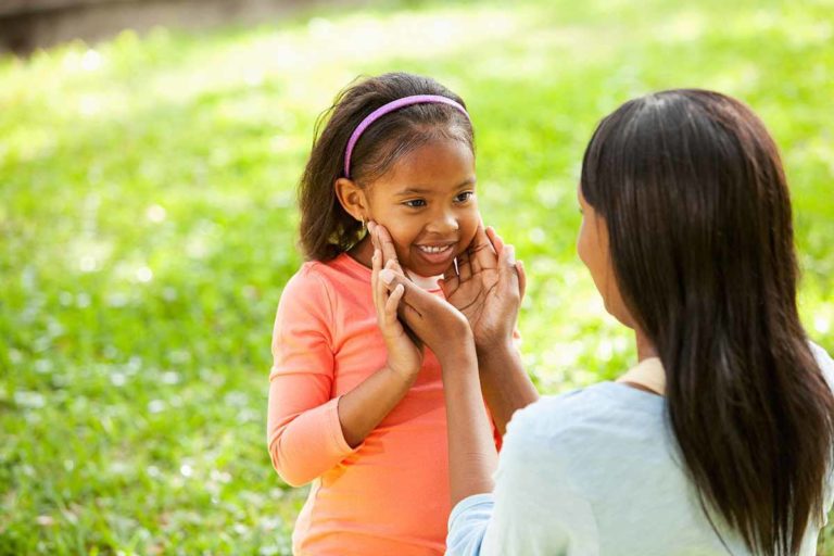 දරුවො එක්ක කතා කරද්දි සියවරක් සිතන්න