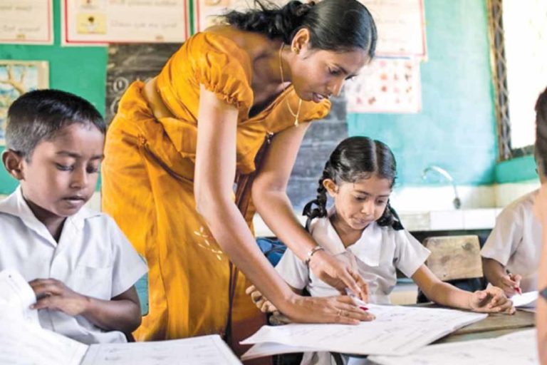 ළඟම පාසල හොඳම පාසල ඒත්… අපි නගරයට