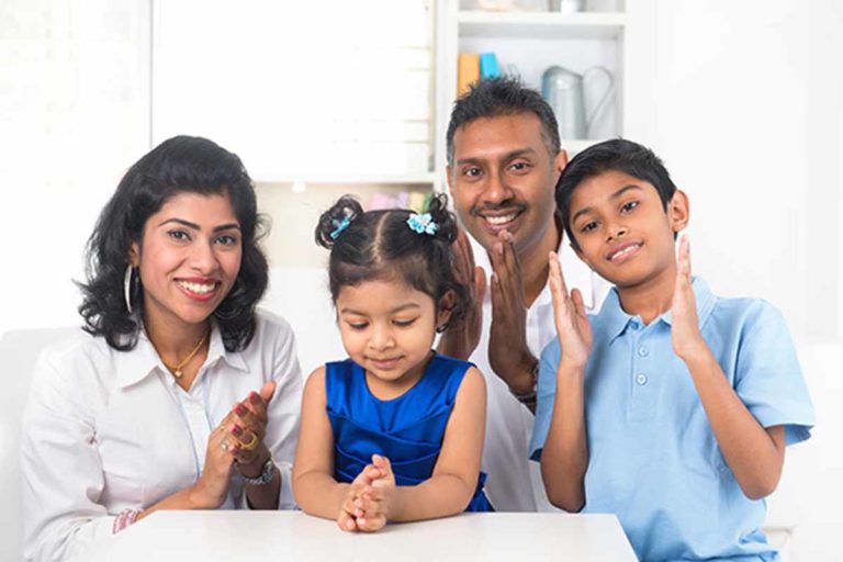 කවි, ගීත ඇහුනොත් හිතට සැපයි