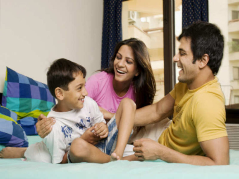 ඔබ දරුවාගේ හොඳම අසන්නා වෙන්න